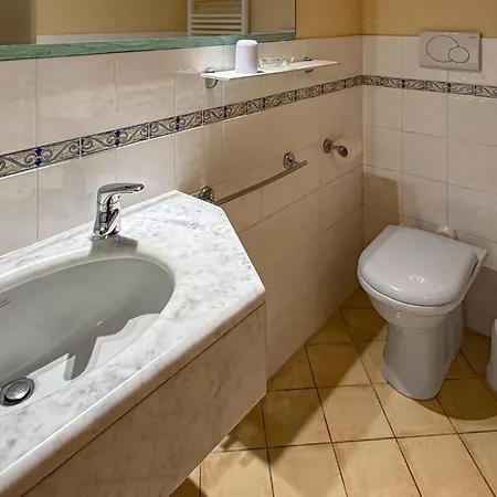 1 Bedroom Amazing Apartment In Valdipino Appartamento Camedone